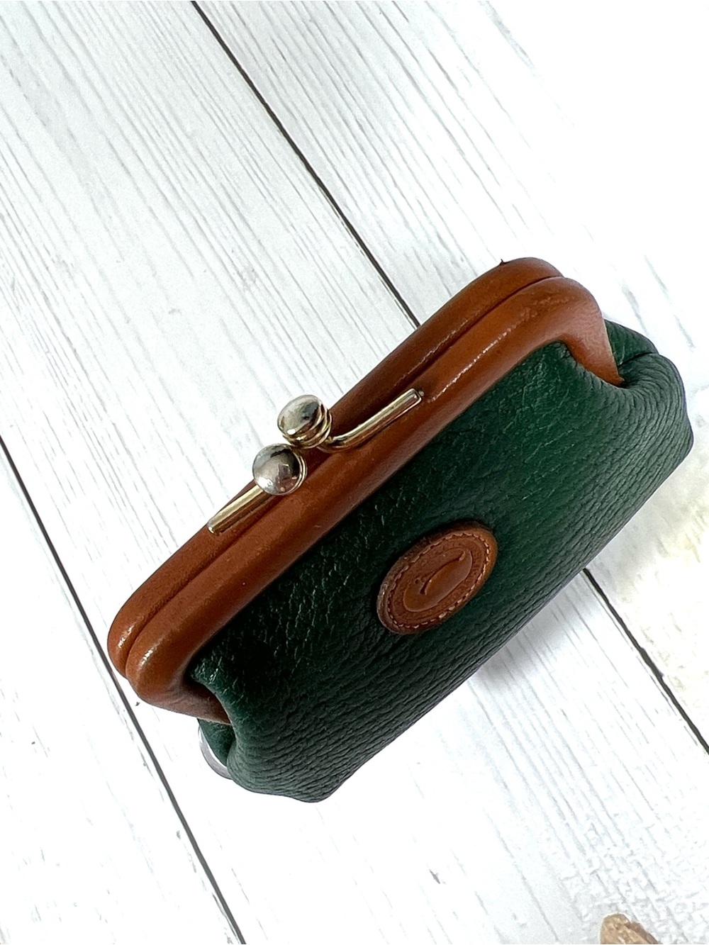 🦆 DOONEY & BOURKE AWL PEBBLED KISSLOCK COIN POUCH IN FOREST GREEN WITH TAN TRIM - Picture 6 of 9